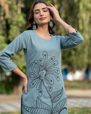 Women Floral Embroidered Regular Thread Work Pure Cotton Kurta with Trousers 7
