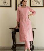 Women Floral Embroidered Regular Thread Work Pure Cotton Kurta with Trousers