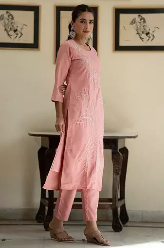 Women Floral Embroidered Regular Thread Work Pure Cotton Kurta with Trousers