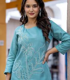 Women Floral Embroidered Regular Thread Work Pure Cotton Kurta with Trousers