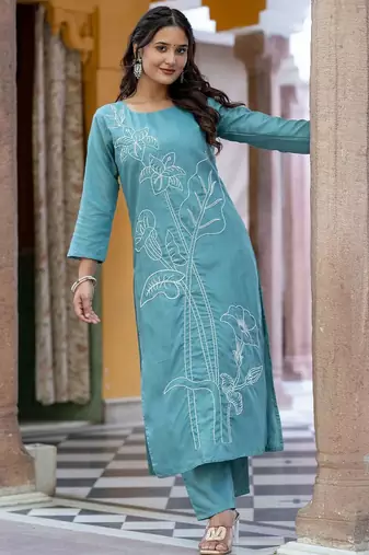 Women Floral Embroidered Regular Thread Work Pure Cotton Kurta with Trousers