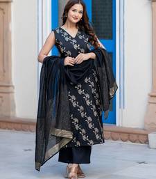 Women Floral Printed Regular Thread Work Pure Silk Kurta with Trousers & With Dupatta