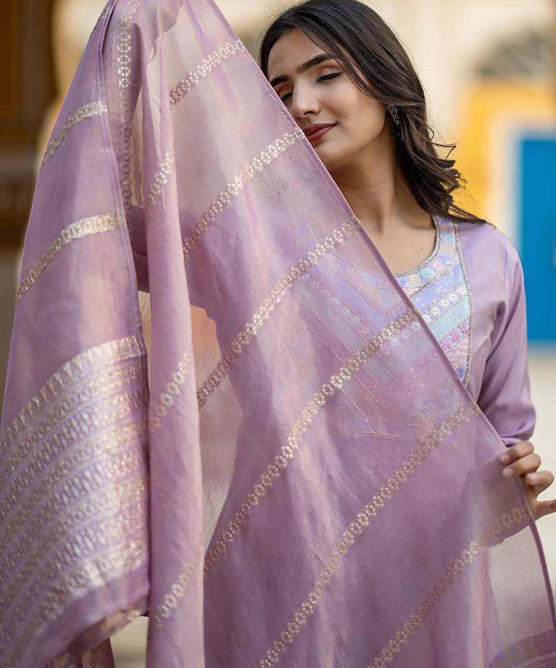 Women Ethnic Motifs Embroidered Regular Thread Work Kurta with Trousers & With Dupatta