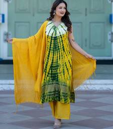 Women Dyed Regular Thread Work Pure Silk Kurta with Trousers & With Dupatta