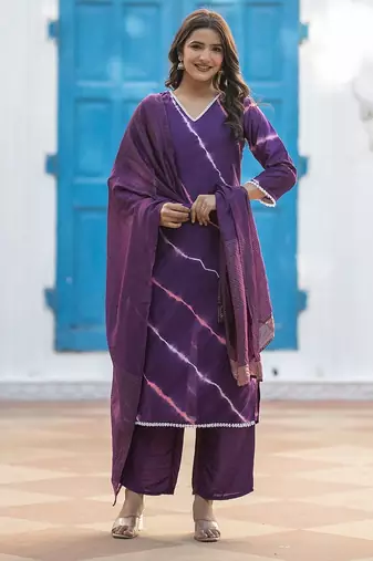 Women Dyed Regular Pure Silk Kurta with Trousers & With Dupatta