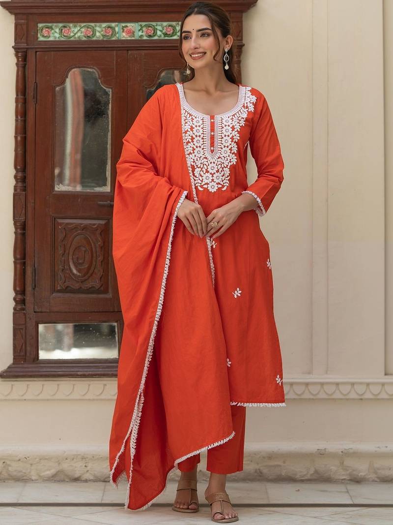 Women Ethnic Motifs Embroidered Regular Thread Work Pure Cotton Kurta with Trousers & With Dupatta