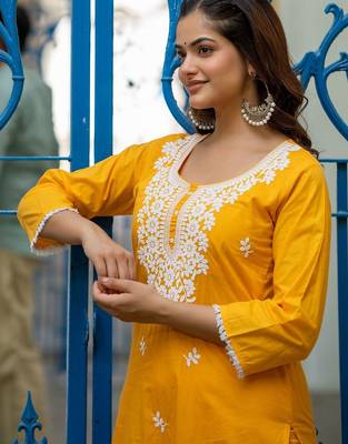 Women Ethnic Motifs Embroidered Regular Thread Work Pure Cotton Kurta with Trousers & With Dupatta 3