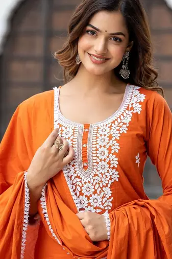 Women Ethnic Motifs Embroidered Regular Thread Work Pure Cotton Kurta with Trousers & With Dupatta