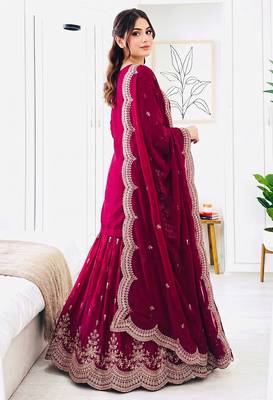 Designer short kurti & sharara set with scallop dupatta 3