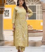 Women Floral Embroidered Regular Thread Work Pure Cotton Kurta with Trousers