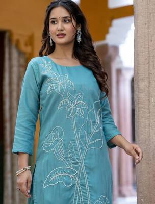 Floral Embroidered Thread Work Pure Cotton Kurta With Trouser 6