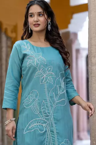 Floral Embroidered Thread Work Pure Cotton Kurta With Trouser