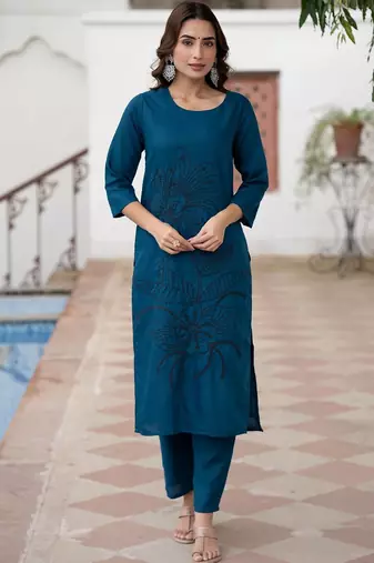 Floral Embroidered Boat Neck Straight Thread Work Pure Cotton Kurta with Trousers