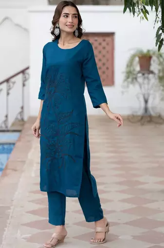 Floral Embroidered Boat Neck Straight Thread Work Pure Cotton Kurta with Trousers