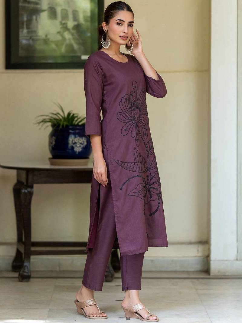 Floral Embroidered Straight Thread Work Pure Cotton Kurta With Trousers
