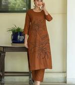 Women Floral Embroidered Regular Thread Work Pure Cotton Kurta with Trousers