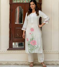 Women Floral Printed Knee Length Regular Pure Silk Straight Kurta with Trousers