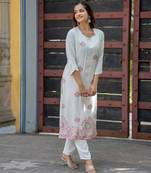 Floral Printed Round Neck Straight Kurta With Trousers