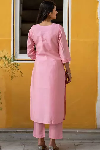 Women Floral Embroidered Kurta with Trousers & Dupatta