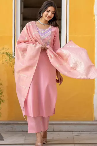 Women Floral Embroidered Kurta with Trousers & Dupatta
