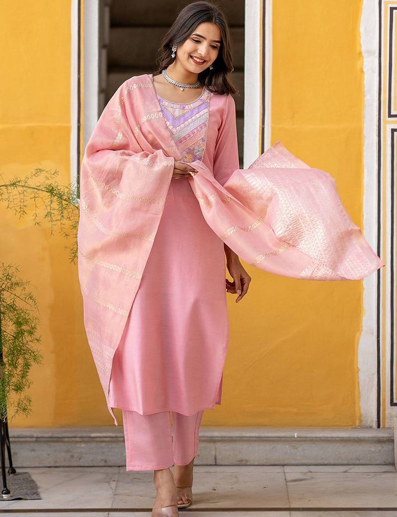 Women Floral Embroidered Kurta with Trousers & Dupatta