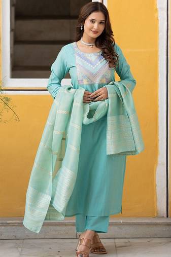 Floral Yoke Design Sequinned Chanderi Silk Straight Kurta With Trousers & Dupatta
