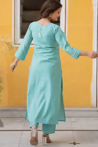 Floral Yoke Design Sequinned Chanderi Silk Straight Kurta With Trousers & Dupatta