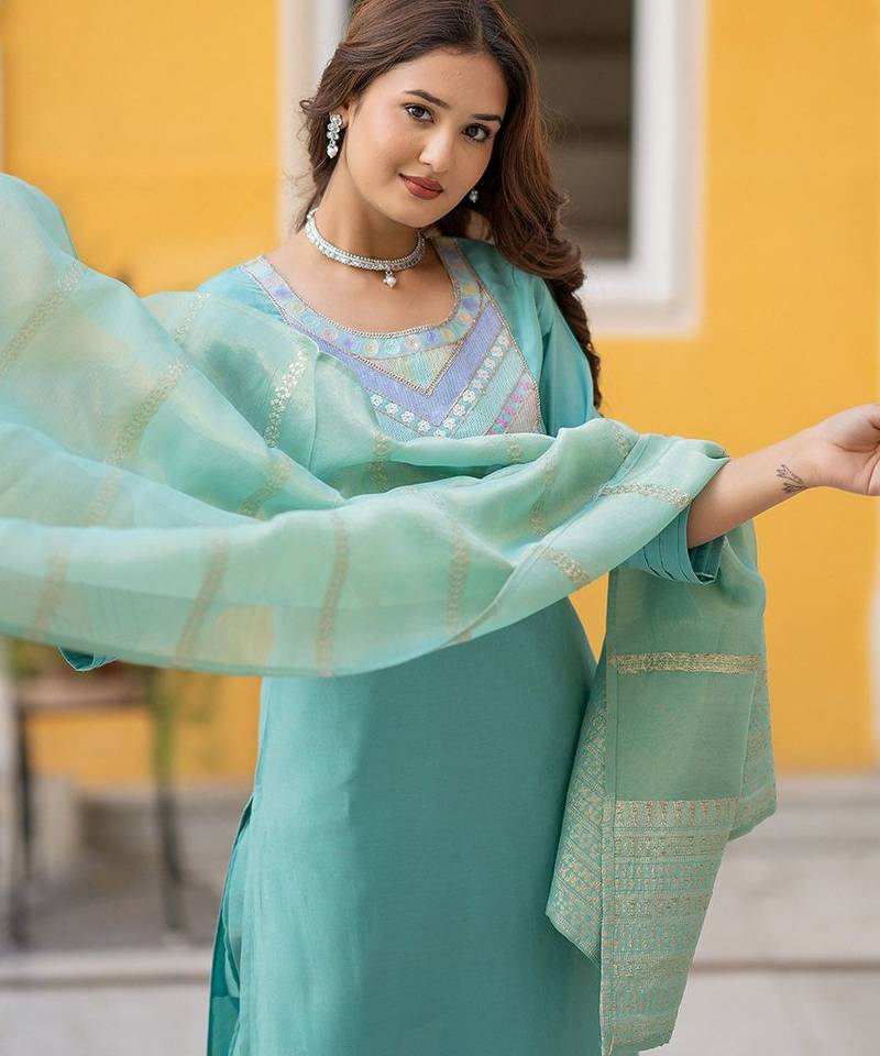 Floral Yoke Design Sequinned Chanderi Silk Straight Kurta With Trousers & Dupatta