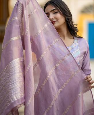 Women Floral Embroidered Kurta with Trousers & Dupatta 6