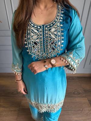 Sky blue chinon kurta pant set with real mirror work 2