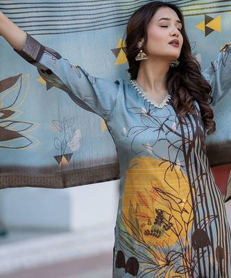 Women Regular Kurta with Trousers & With Dupatta 7