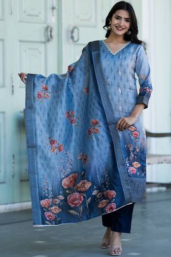 Women Floral Printed Kurta with Trousers & Dupatta
