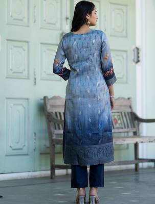 Women Floral Printed Kurta with Trousers & Dupatta 5