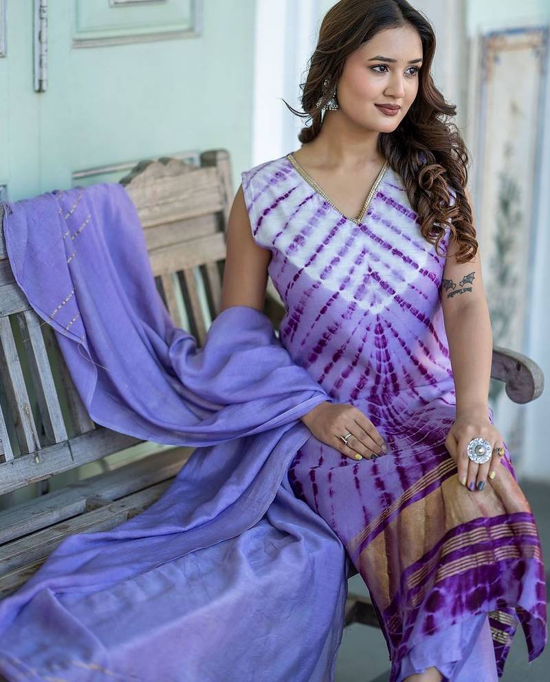 Abstract Printed V-Neck Pure Silk Kurta With Trousers & Dupatta