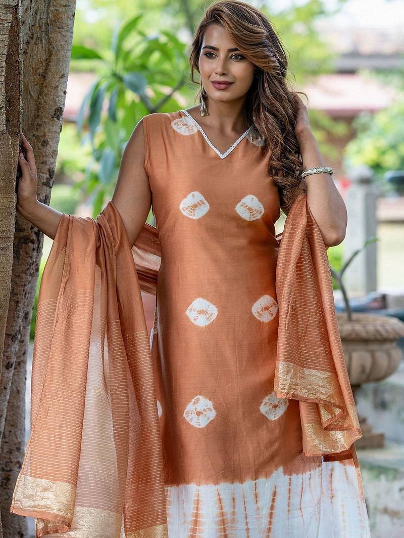 Bandhani Dyed V-Neck Pure Silk Straight Kurta With Trousers & Dupatta