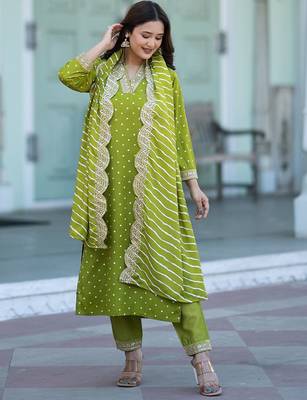 Women Bandhani Printed Empire Thread Work Kurta with Trousers & With Dupatta 1