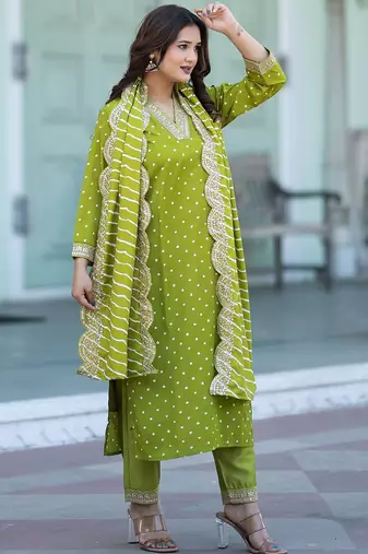 Women Bandhani Printed Empire Thread Work Kurta with Trousers & With Dupatta