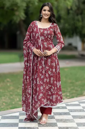 Women Floral Printed Empire Gotta Patti Kurta with Trousers & With Dupatta