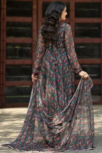 Women Floral Printed Empire Gotta Patti Kurta with Trousers & With Dupatta