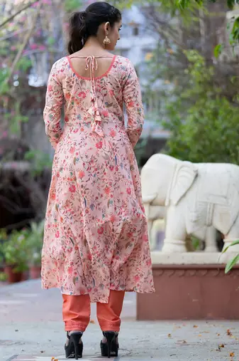 Women Floral Printed Empire Kurta with Trousers & With Dupatta