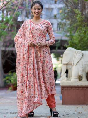 Women Floral Printed Empire Kurta with Trousers & With Dupatta 5