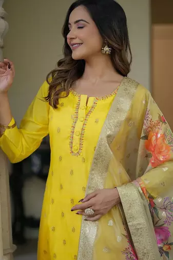 Floral Woven Design Regular Thread Work Straight Kurta With Trousers & Dupatta
