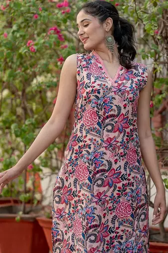Floral Printed V-Neck Pure Cotton Straight Kurta with Trousers