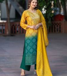 Women Ethnic Motifs Dyed Regular Sequinned Kurta with Palazzos & With Dupatta