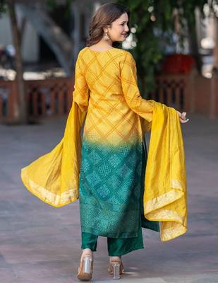 Women Ethnic Motifs Dyed Regular Sequinned Kurta with Palazzos & With Dupatta 4