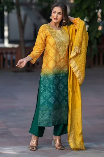 Women Ethnic Motifs Dyed Regular Sequinned Kurta with Palazzos & With Dupatta