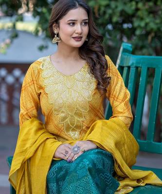 Women Ethnic Motifs Dyed Regular Sequinned Kurta with Palazzos & With Dupatta 7