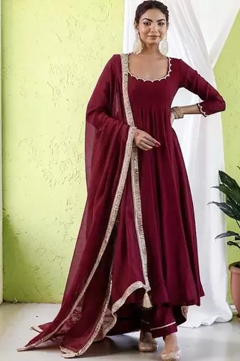 Women Empire Gotta Patti Chanderi Silk Kurta with Trousers & With Dupatta