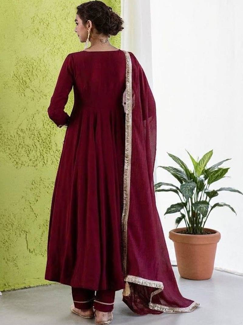 Women Empire Gotta Patti Chanderi Silk Kurta with Trousers & With Dupatta