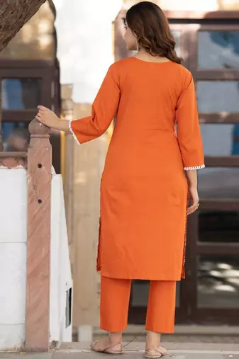 Women Ethnic Motifs Embroidered Regular Thread Work Pure Cotton Kurta with Trousers & With Dupatta